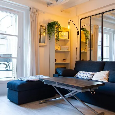 Beautiful Cozy Near Gare De L'est! Apartman